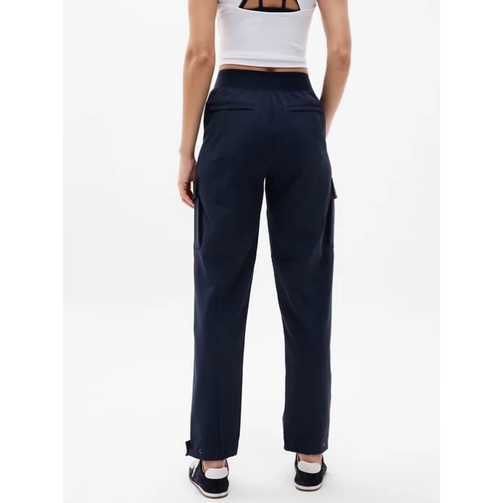 Athleta Endless High Rise Cargo Navy Blue Pants Sz 14 - Picture 2 of 11